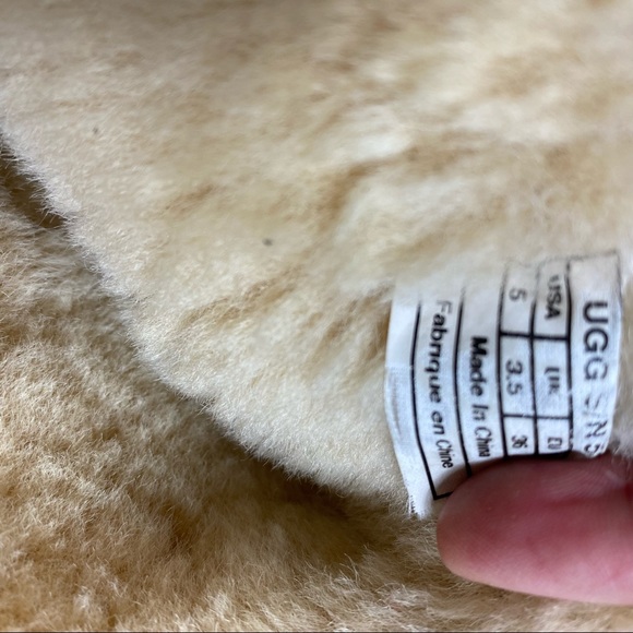 UGG Australia S/N 5815 Leather Genuine Sheepskin Classic Tall Winter Boots   Siz - Picture 7 of 9